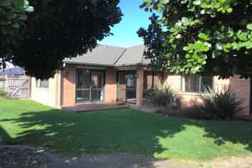 6 Daniel Crescent, Cambridge