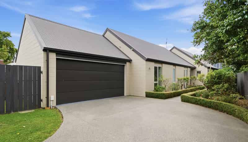 6 Dunrobin Place, Avonhead