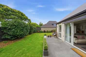 6 Dunrobin Place, Avonhead