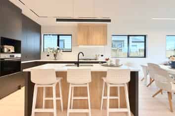 390 Te Taruna Drive, Milldale