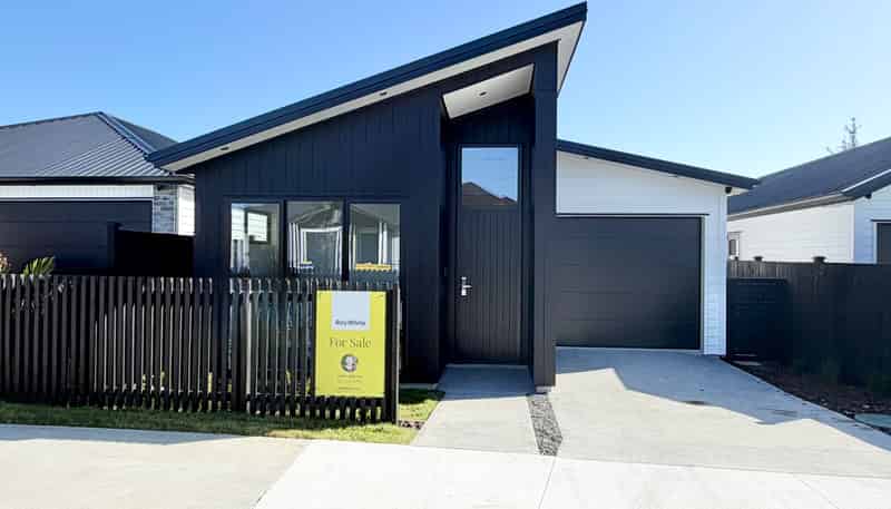 392 Te Taruna Drive, Milldale