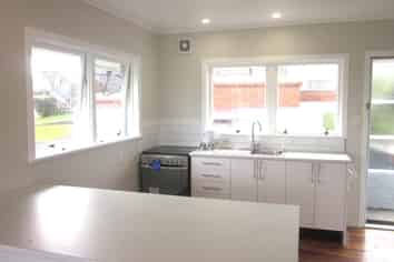 27A Montgomery Avenue, Belmont