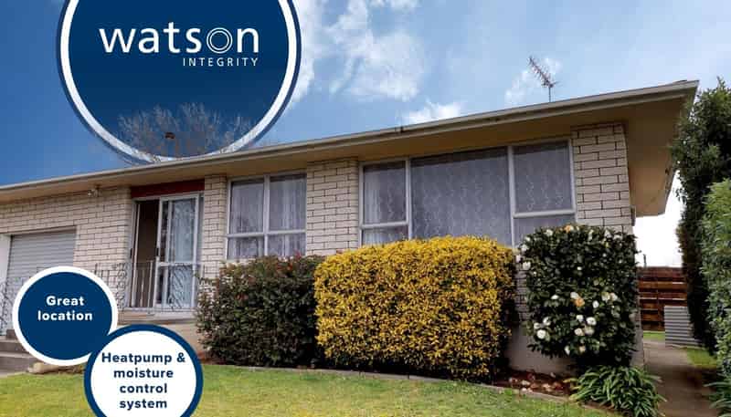 42 Terry Crescent, Milson