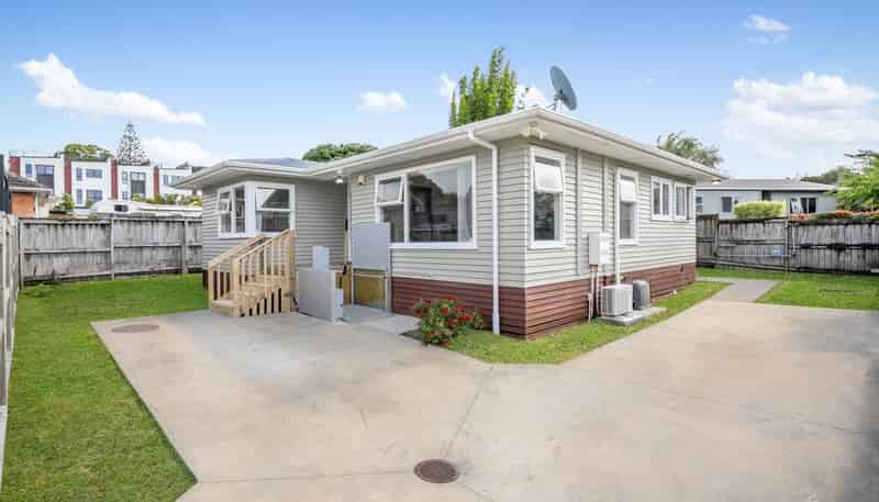 51A Stottholm Road, Titirangi