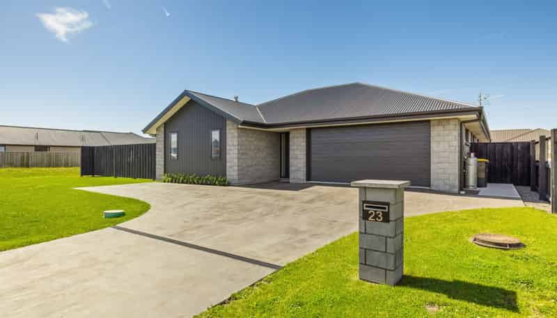 23 Greig Crescent, Amberley