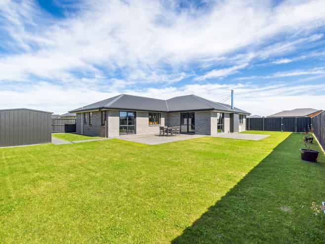 23 Greig Crescent, Amberley