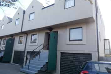 331 Winchester Street, Merivale