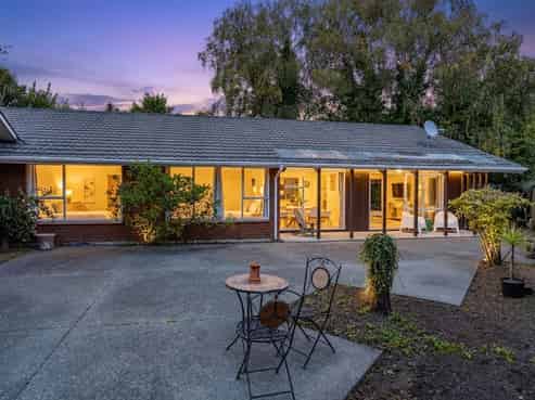 2/38A Greers Road, Burnside