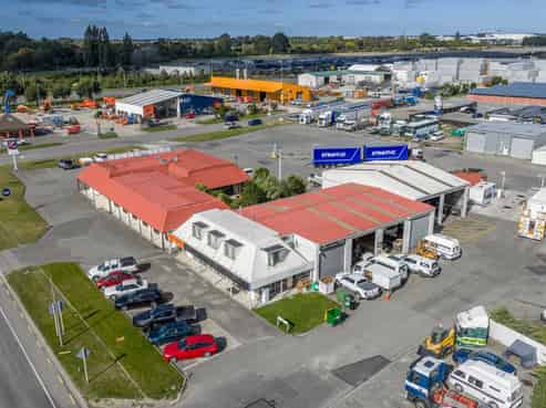 Multi Tenant High Yielding Investment 