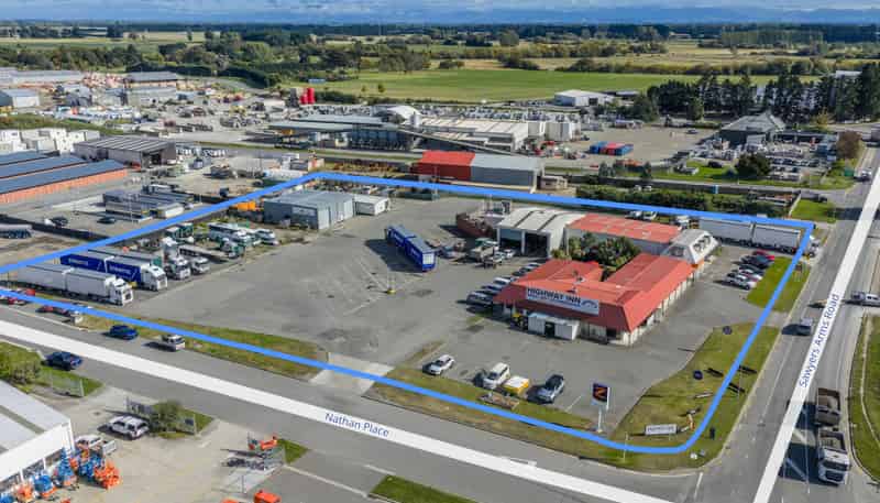 527 Sawyers Arms Road, Harewood