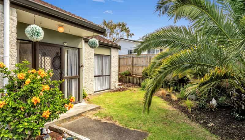 123 Great North Road, Otamatea