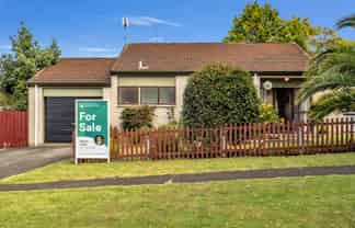 123 Great North Road, Otamatea