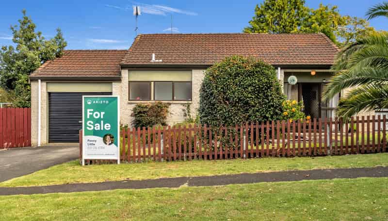 123 Great North Road, Otamatea