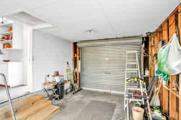 123 Great North Road, Otamatea