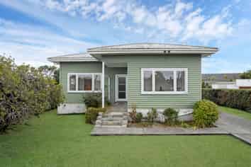 36 Woodglen Road, Glen Eden