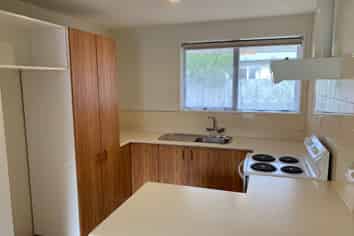 1792 Ensors Road, Waltham