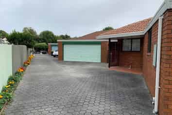 1792 Ensors Road, Waltham