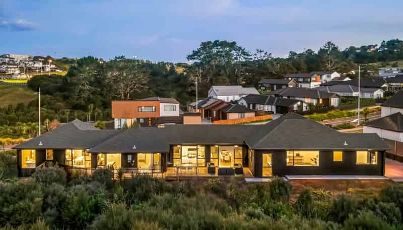 70D Glenvar Ridge Road, Long Bay