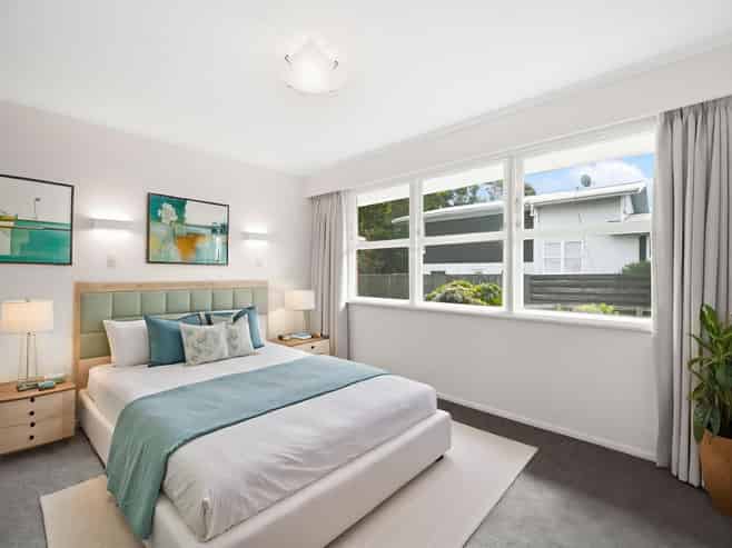 964B River Road, Queenwood