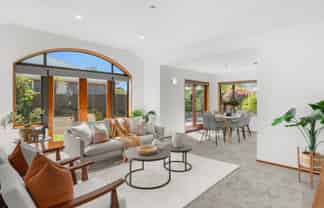 8A Nottingham Avenue, HALSWELL