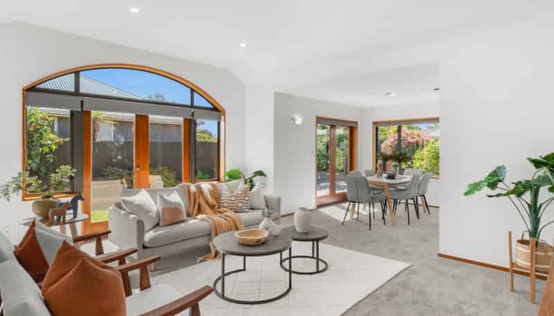 8A Nottingham Avenue, HALSWELL