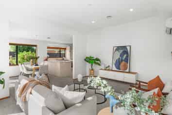 8A Nottingham Avenue, HALSWELL