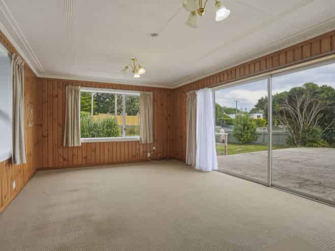 576 Brighton Road, Westwood