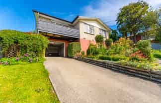 4 Sherratt Street, West End