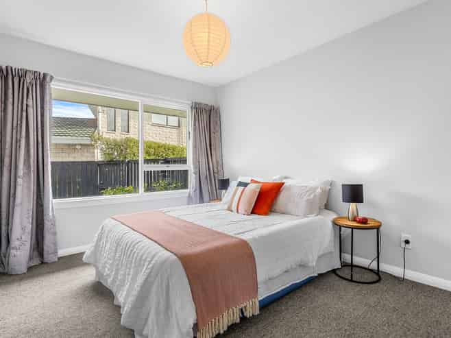 2/69 Moffat Drive, Lincoln