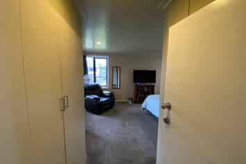 6 Doon Street, Mosgiel