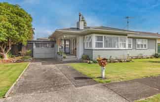 4 Margaret Street, Levin