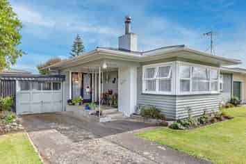 4 Margaret Street, Levin