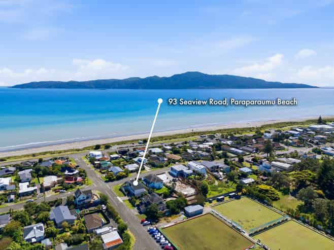 93 Seaview Road, Paraparaumu Beach
