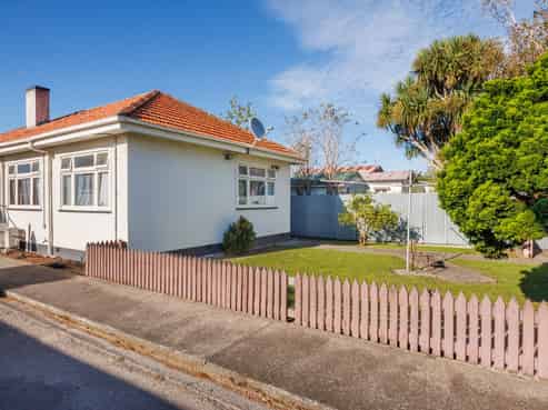 125B Ferguson Street, West End