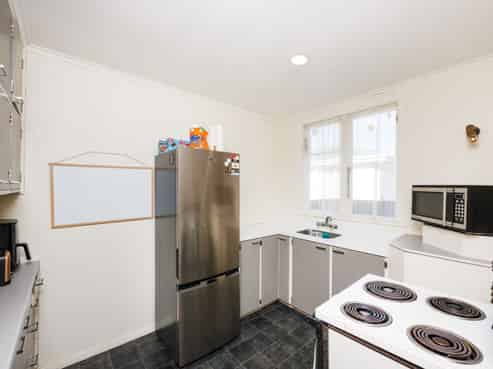 125B Ferguson Street, West End