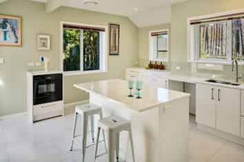 32 Karamu Street, Ngaio