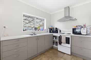 127 College Road, Edgecumbe