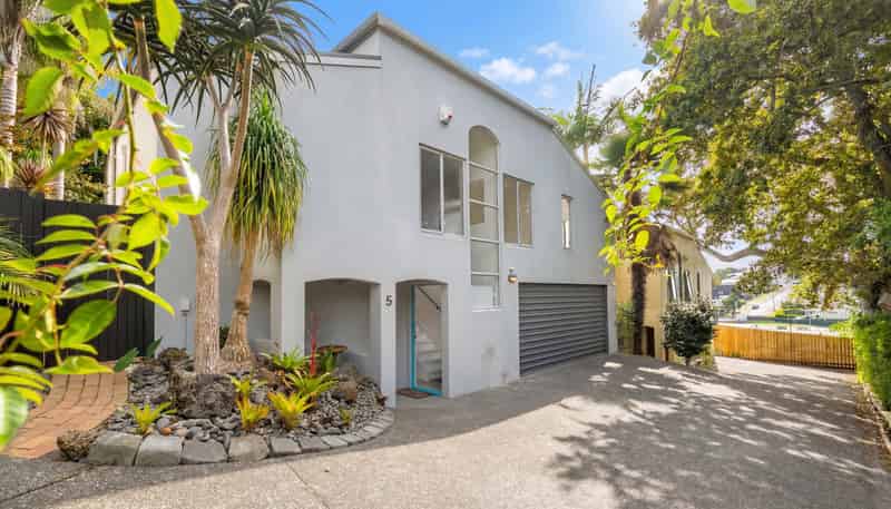 5/38 Mainston Road, Remuera