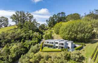 137 Black Barn Road, Havelock North