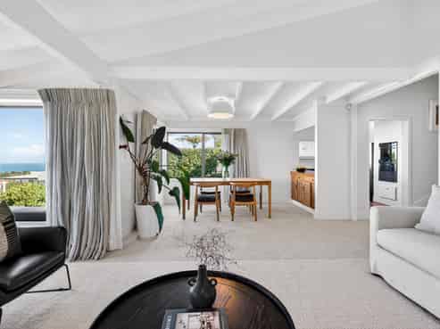 9 Harvey Road, Bluff Hill