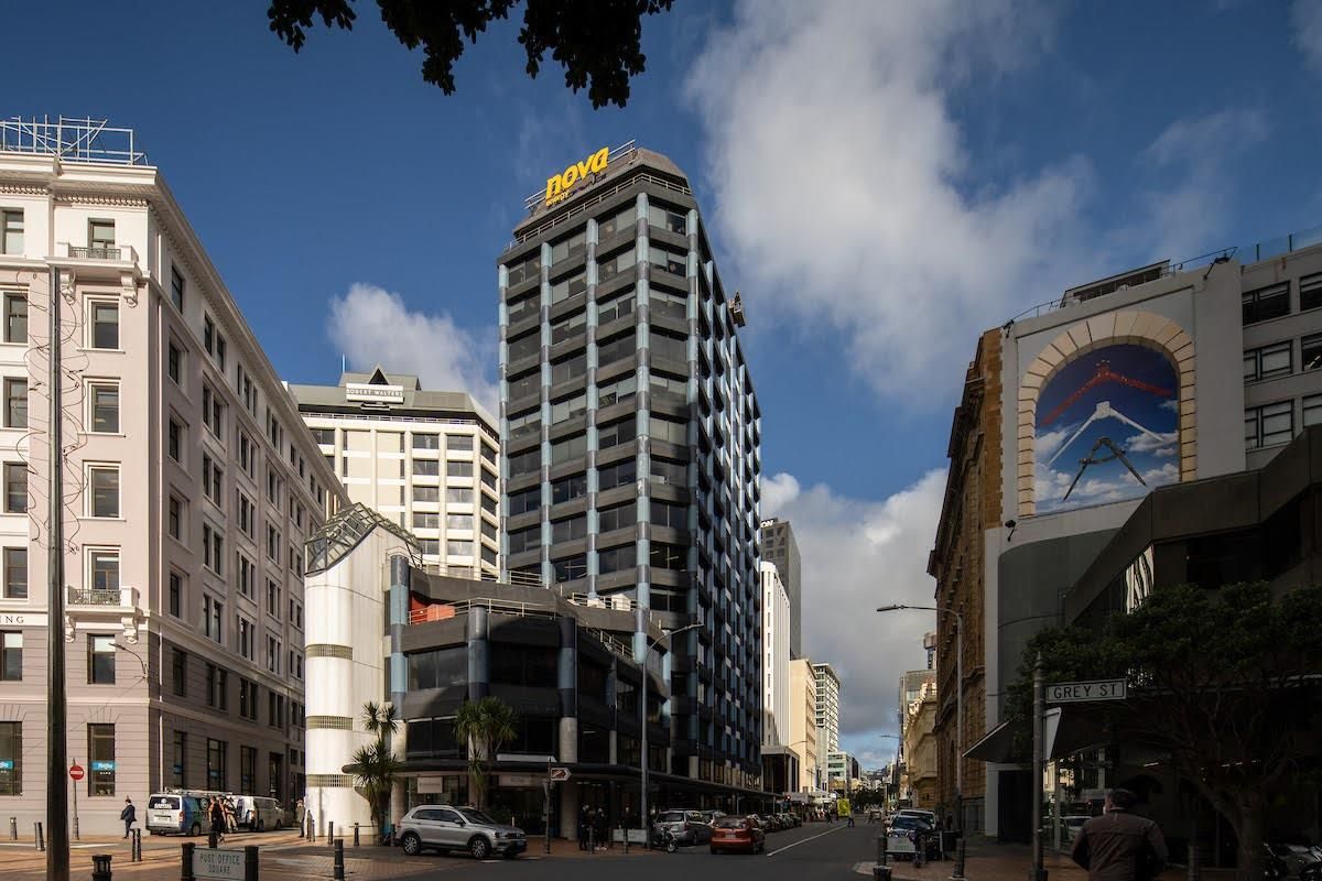 Quality Small CBD Suite - View 3