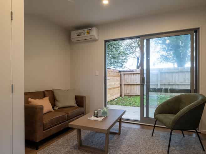 43 Te Ara Wai, Mangere East