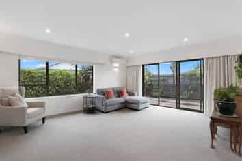 2/38 Miltonia Avenue, Te Atatu South