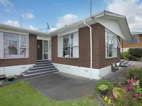 28 Park View Avenue, Feilding