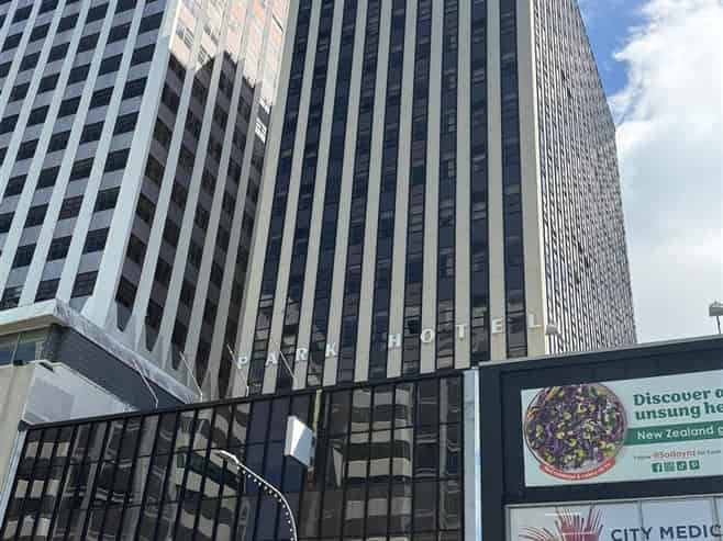 Large Inexpensive CBD Office Floor with Fitout