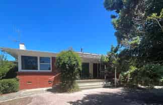 12 Mt Herbert Road, Waipukurau