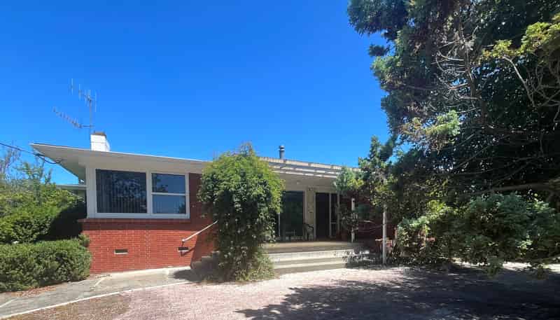 12 Mt Herbert Road, Waipukurau