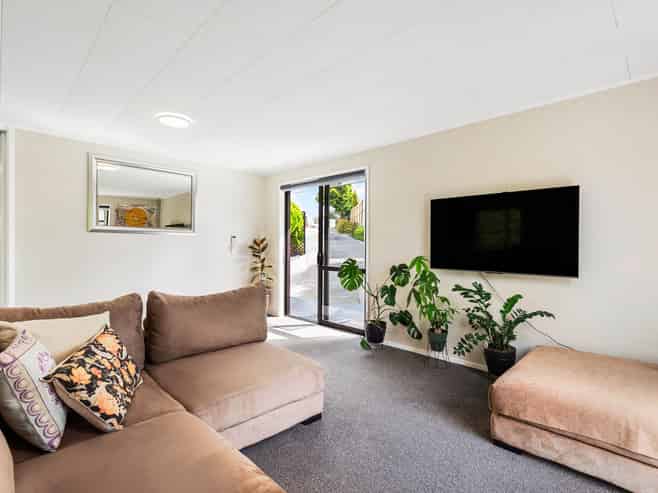 2/40 Manuka Road, Glenfield