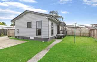 4 Secretariat Place, Randwick Park