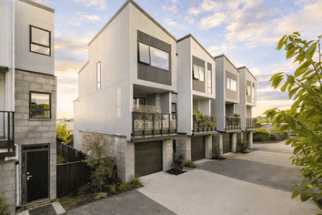 11 Houkura Way, Mount Albert